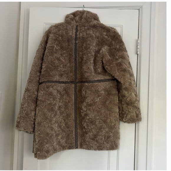 H&M TEDDY FLEECE COAT - Picture 5 of 7